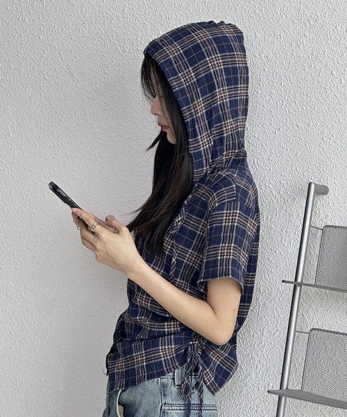 MAISON DE THERESE（メゾン ド テレーズ）の「フード＆ドローストリング付き 格子柄シャツ（シャツ/ブラウス・レディース・ネイビー/グリーン/ベージュ・S/M/L/XL/X-LARGE）」の15枚目の写真
