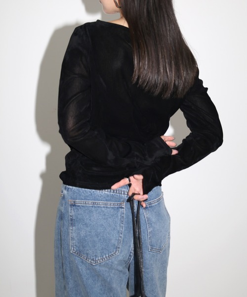 andme（アンドミー）の「ベロアチュールサイドギャザー長袖トップス（Tシャツ/カットソー・レディース・ブラック/アイボリー/チャコールグレー/ブラウン・M）」の10枚目の写真