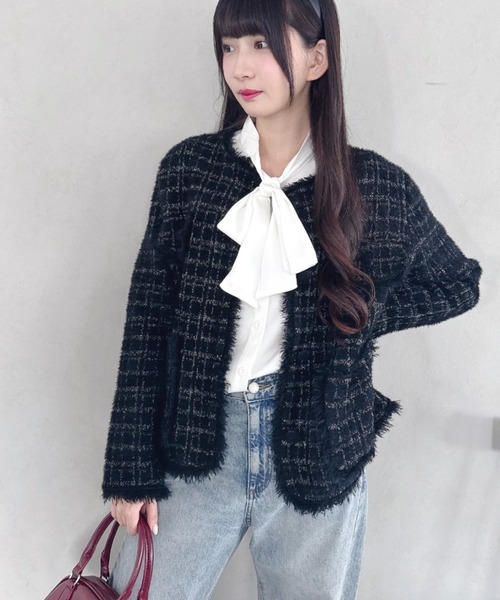 Loueme(ルエム)の「ラメツイードライクニットジャケット(ノーカラージャケット・レディース・ブラック/オフホワイト/ピンク・FREE)」の2枚目の写真