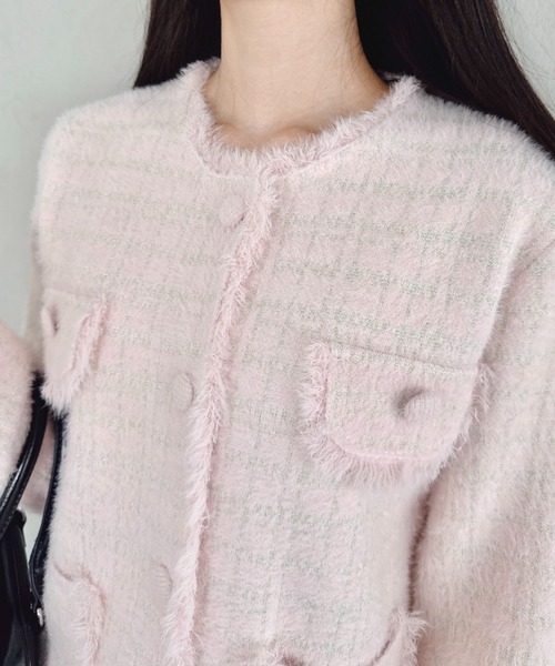 Loueme(ルエム)の「ラメツイードライクニットジャケット(ノーカラージャケット・レディース・ブラック/オフホワイト/ピンク・FREE)」の10枚目の写真