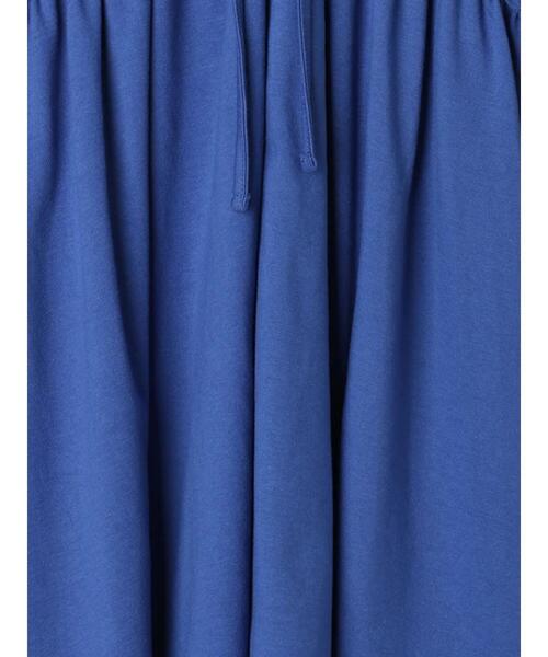 Samansa Mos2 blue（サマンサモスモスブルー）の「◎【接触冷感】シャーリングVネックプルオーバー（Tシャツ/カットソー・レディース・ブラック/ブルー/オフホワイト・F）」の11枚目の写真