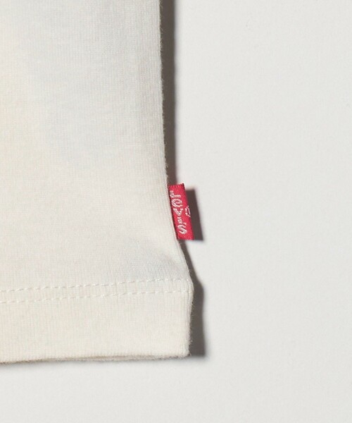 Levi's（リーバイス）の「【国内EXCLUSIVE】＜Levi's＞SPORTY Tシャツ（Tシャツ/カットソー・レディース・オフホワイト・M）」の12枚目の写真