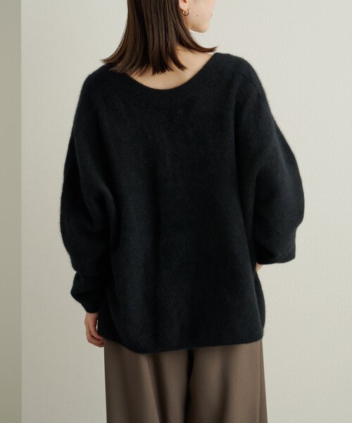 Omekashi（オメカシ）の「ファーウールVプルオーバー（ニット/セーター