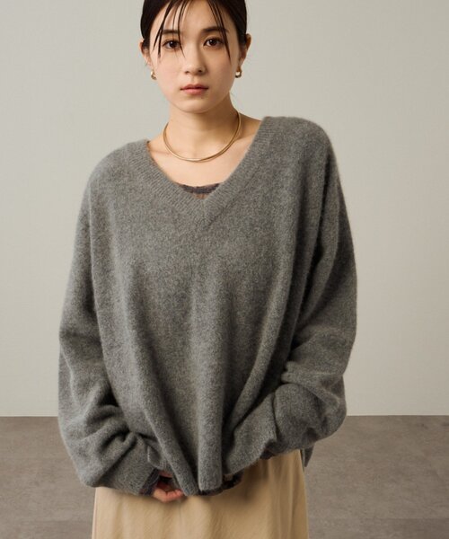 Omekashi（オメカシ）の「ファーウールVプルオーバー（ニット/セーター