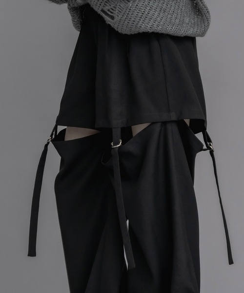 17HR（セブンティーンアワーズ）の「マルチウェイセパレートパンツ