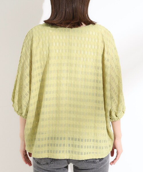SHOO・LA・RUE(シューラルー)の「【S-LL】涼やかで好印象 シアーチェック ドルマントップス(Tシャツ/カットソー・レディース・ブラック/アイボリー/イエロー系その他・04/03/02/01)」の18枚目の写真