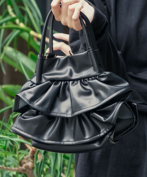 Lee(リー)の「【Lee/リー】フリル2WAYバッグ(ショルダーバッグ・レディース・ブラック/ホワイト/スミクロ・ONE SIZE)」の11枚目の写真