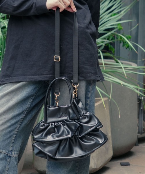 Lee(リー)の「【Lee/リー】フリル2WAYバッグ(ショルダーバッグ・レディース・ブラック/ホワイト/スミクロ・ONE SIZE)」の13枚目の写真