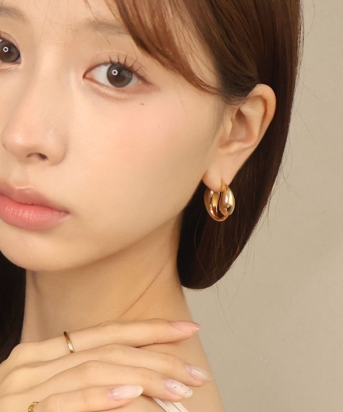 CEMONEMO(セモネモ)の「メロウカーブ メタル ワンタッチ ピアス(ピアス(両耳用)・レディース・ゴールド/シルバー・FREE)」の11枚目の写真