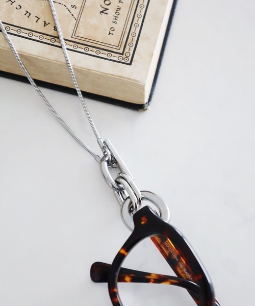 LEPSIM（レプシィム）の「ステンレスメガネネックレス　593611（ネックレス・レディース・シルバー・ONE SIZE）」の6枚目の写真