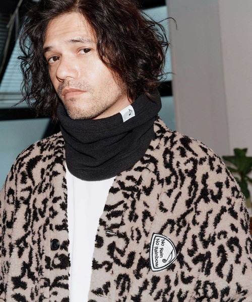 No Rain No Rainbow(ノーレインノーレインボー)の「mcg3701-leopard boa cardigan カーディガン(NR25W-03)(カーディガン/ボレロ・メンズ・レオパード/アニマル・S/M/L/XL)」の4枚目の写真