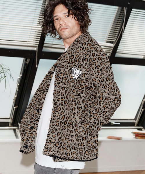 No Rain No Rainbow(ノーレインノーレインボー)の「mcg3701-leopard boa cardigan カーディガン(NR25W-03)(カーディガン/ボレロ・メンズ・レオパード/アニマル・S/M/L/XL)」の9枚目の写真