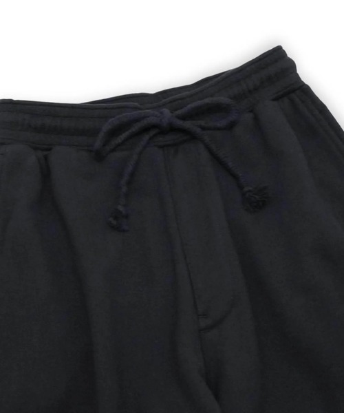 MATSUFUJI（マツフジ）の「【MATSUFUJI】 Wide Sweat Pants（スウェットパンツ・メンズ・ブラック・2/3）」の3枚目の写真