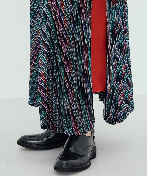 シルクツイル チェーンプリント プリーツスカート（スカート