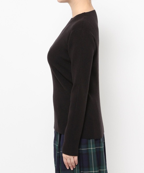 LOWRYS FARM(ローリーズファーム)の「フリル2PニットLS 577213(ニット/セーター・レディース・ブラック/ベージュ/ブラウン・FREE)」の12枚目の写真