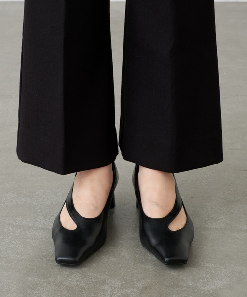 【新品未使用品】UNTISHOLDレザーパンプス /カットアウトデザイン 2025年最新】UNTISHOLDの人気アイテム - メルカリ