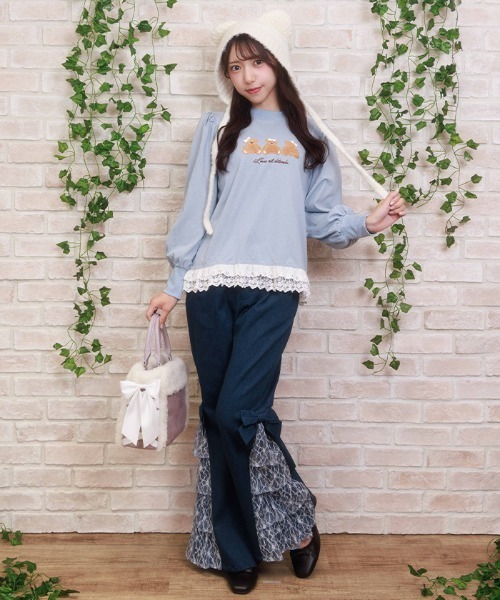 axes femme POETIQUE（アクシーズファムポエティック）の「サイドレースフレアデニムパンツ（デニムパンツ・レディース・インディゴブルー/ブラック・MEDIUM）」の6枚目の写真