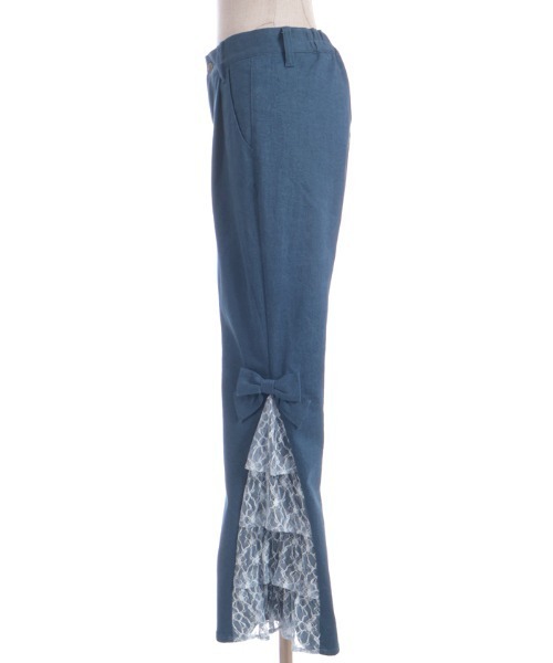 axes femme POETIQUE（アクシーズファムポエティック）の「サイドレースフレアデニムパンツ（デニムパンツ・レディース・インディゴブルー/ブラック・MEDIUM）」の16枚目の写真