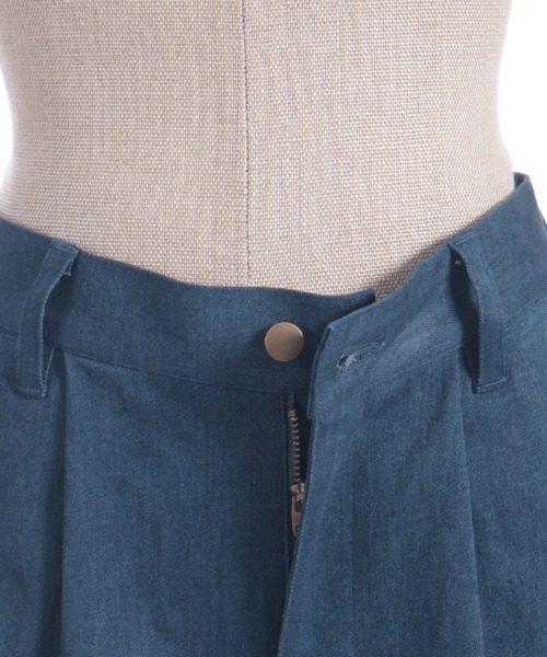 axes femme POETIQUE（アクシーズファムポエティック）の「サイドレースフレアデニムパンツ（デニムパンツ・レディース・インディゴブルー/ブラック・MEDIUM）」の20枚目の写真