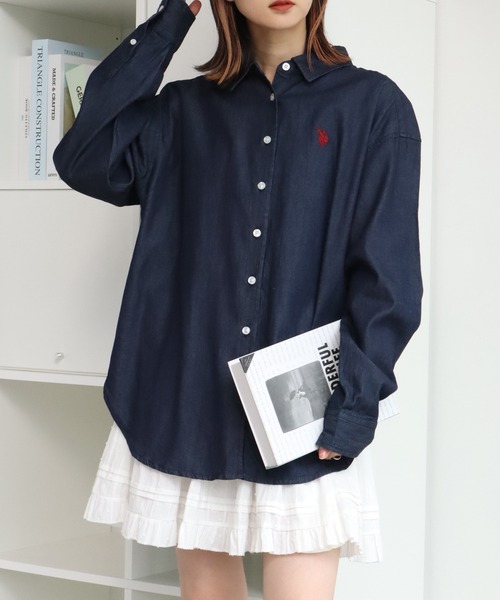 U.S. POLO ASSN.（ユーエスポロアッスン）の「【U.S. POLO ASSN./ユーエスポロアッスン】ロゴ刺繍 長袖 デニムシャツ（シャツ/ブラウス・レディース・ブルー/インディゴブルー・L/LL/M）」の3枚目の写真