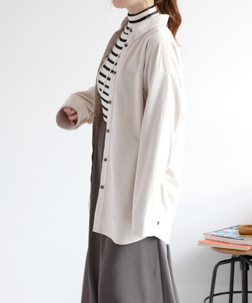 cepo(セポ)の「〈2way〉スウェードライクシャツブラウス(シャツ/ブラウス・レディース・オフホワイト/チャコール/ブラウン・M)」の8枚目の写真