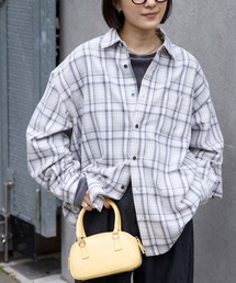 オンブレチェック オーバーサイズボックスレギュラーカラーネルシャツホワイト