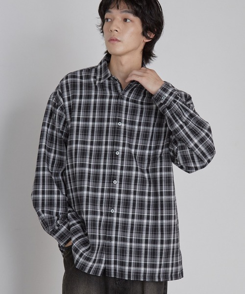 MONO-MART（モノマート）の「オンブレチェック オーバーサイズボックスレギュラーカラーネルシャツ（シャツ/ブラウス・レディース・ブラック/ホワイト/レッド/ブラウン/ネイビー・S/M/L）」の8枚目の写真