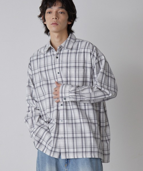 MONO-MART（モノマート）の「オンブレチェック オーバーサイズボックスレギュラーカラーネルシャツ（シャツ/ブラウス・レディース・ブラック/ホワイト/レッド/ブラウン/ネイビー・S/M/L）」の17枚目の写真