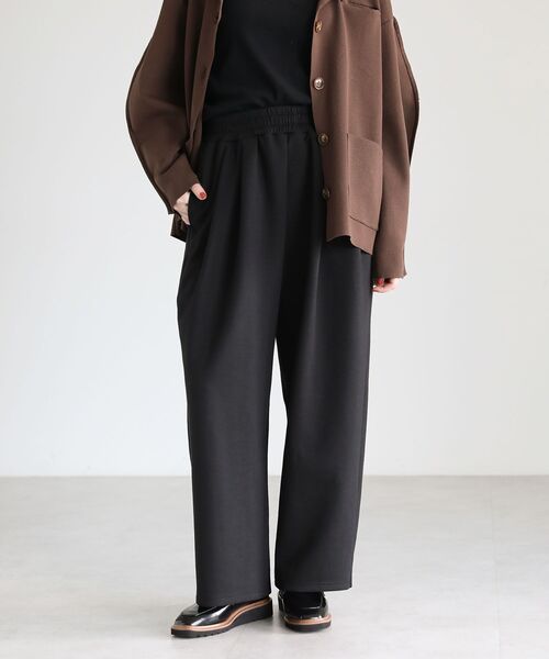 ELENCARE DUE(エレンカーレデュエ)の「・ELENCARE DUE コクーンイージーパンツ(その他パンツ・レディース・チャコールグレー/ホワイト系その他/ブラック/カーキ・FREE)」の2枚目の写真