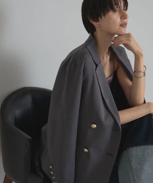 &. NOSTALGIA（アンドドットノスタルジア）の「ツイルゴールドボタンブレザー（テーラードジャケット・レディース・グレー/ネイビー・M）」の3枚目の写真