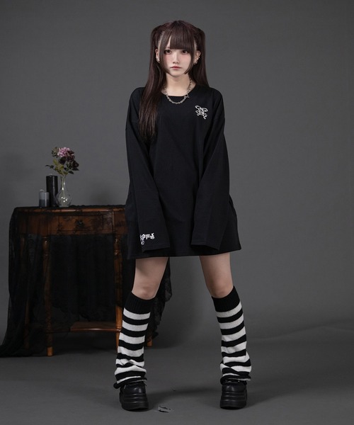 Pal elfy(パルエルフィー)の「バックプリントロンT(Tシャツ/カットソー・レディース・ピンク/ブラック/オフホワイト・フリー)」の8枚目の写真
