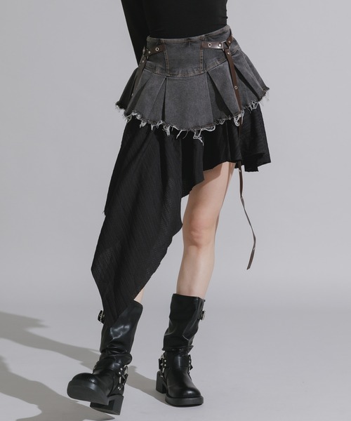 Chick(チック)の「Asymmetrical Faux-Layered Denim Skirt / アシンメトリー フェイクレイヤードデニムスカート(デニムスカート・レディース・ブラック/ブルー・FREE)」の20枚目の写真