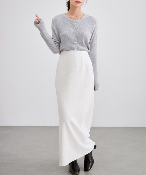 Lace Ladies(レースレディース)の「バックスリット チャーム付き タイト ロング スカート(スカート・レディース・ブラウン/ブラック/アイボリー・FREE)」の5枚目の写真