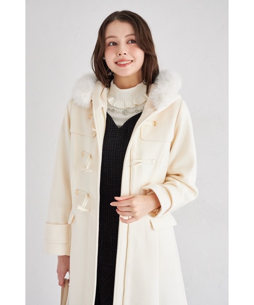 tocco closet(トッコ クローゼット)の「取り外し可能なファー付きフィット&フレアシルエットダッフルコート(ダッフルコート・レディース・アイボリー/ブラック/ピンク/ベージュ・M)」の8枚目の写真