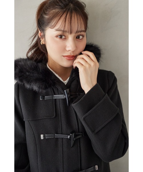 tocco closet(トッコ クローゼット)の「取り外し可能なファー付きフィット&フレアシルエットダッフルコート(ダッフルコート・レディース・アイボリー/ブラック/ピンク/ベージュ・M)」の13枚目の写真