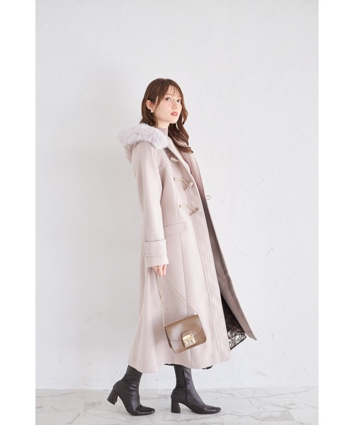 取り外し可能なファー付きフィット＆フレアシルエットダッフル