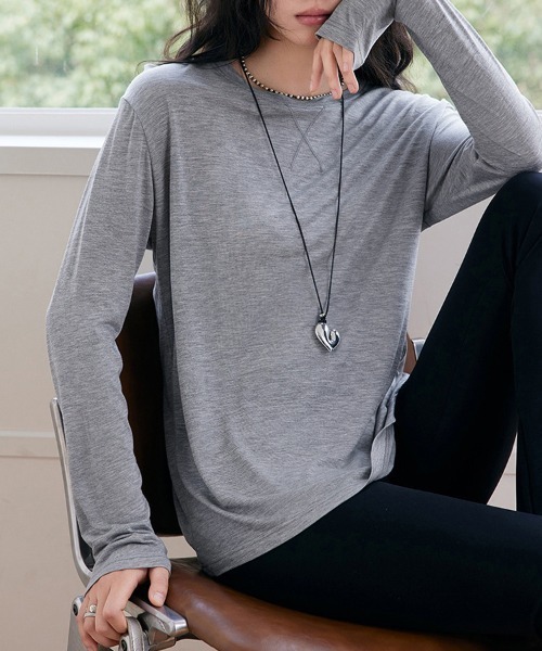 ReRe(リリ)の「ラウンドネックベーシックトップス(Tシャツ/カットソー・レディース・オフホワイト/ブラック/ライトブルー/ベージュ/パープル/グレー・FREE)」の12枚目の写真