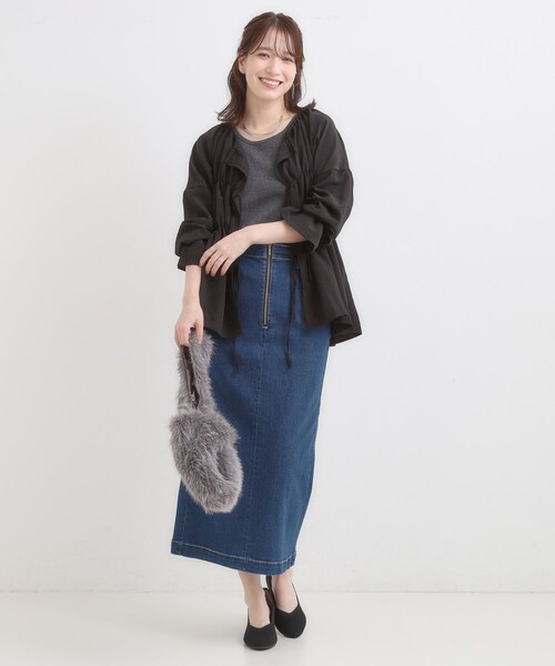 Cutie Blonde（キューティーブロンド）の「シャーリングデザインブラウス（シャツ/ブラウス・レディース・ブラック/ライトブルー/ダークブラウン・00）」の4枚目の写真