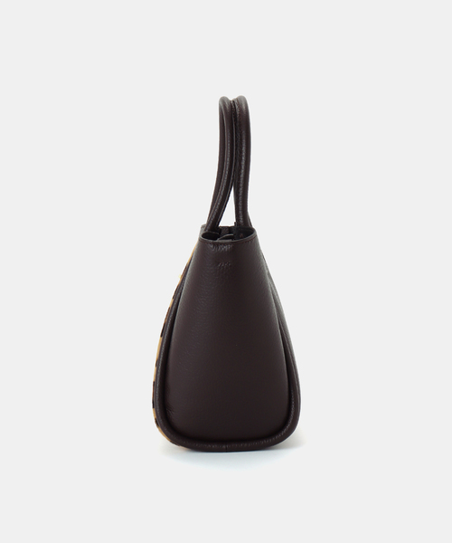 La TOTALITE（ラトータリテ）の「M Rose/エンメローズ レザーコンビバッグ（ショルダーバッグ・レディース・ベージュ/その他6・FREE）」の5枚目の写真