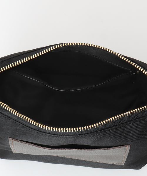 La TOTALITE（ラトータリテ）の「M Rose/エンメローズ レザーコンビバッグ（ショルダーバッグ・レディース・ベージュ/その他6・FREE）」の18枚目の写真