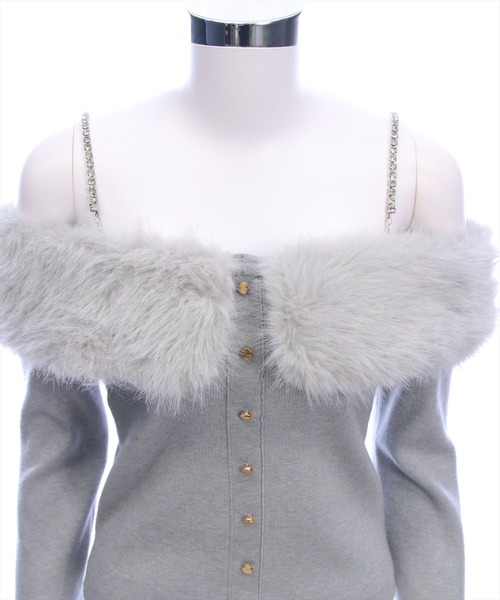 clear（クリア）の「ビジュー肩紐オフショルファーニットトップス[大人 フェミニン 上品]≪AW新作≫（ニット/セーター・レディース・アイボリー/ブラック/ライトグレー・F）」の17枚目の写真