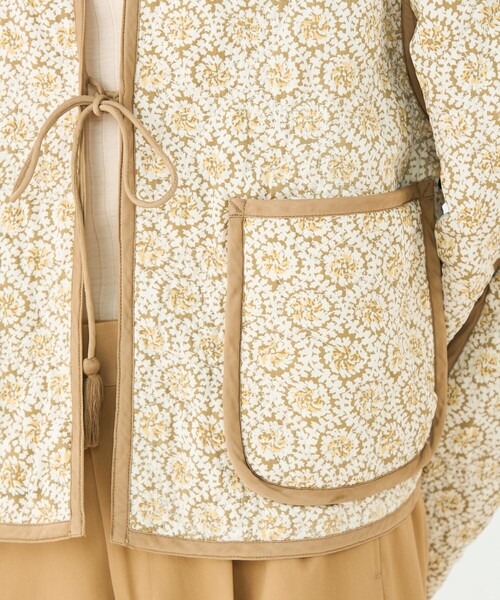 レーヨンサテンキルト リバーシブルジャケット（ノーカラージャケット