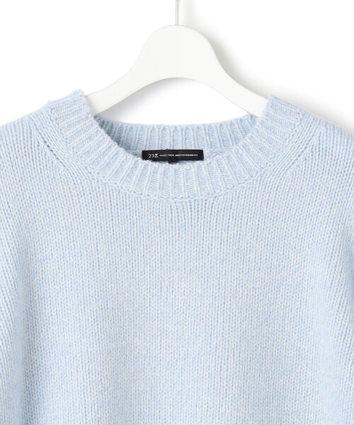 23区（ニジュウサンク）の「ウールカシミヤ パフスリーブ ニット（ニット/セーター・レディース・アイボリー系/スカイブルー系/ライトイエロー系/ライトグレー系/スモーキーグリーン系/ピンク系・38）」の11枚目の写真