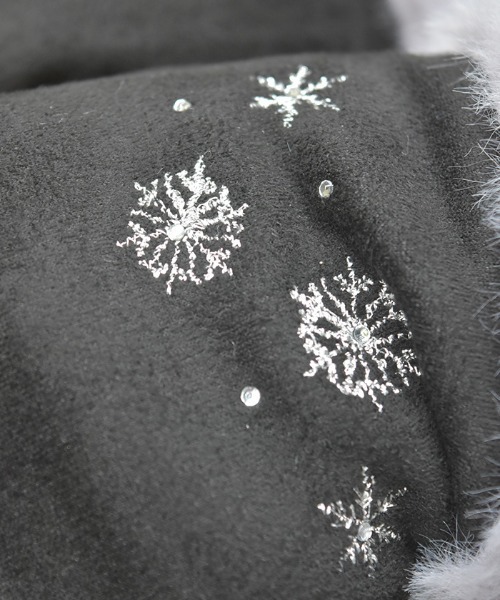 axes femme（アクシーズファム）の「雪刺繍スエードファー手袋（手袋・レディース・グリーン/ブラック/ラベンダー・FREE）」の4枚目の写真
