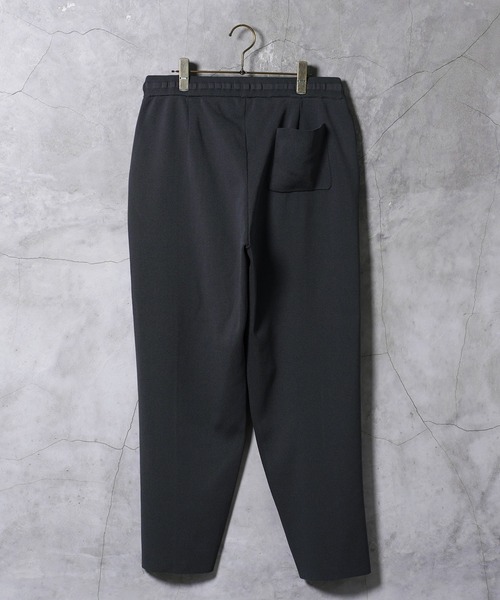 jiggys shop（ジギーズショップ）の「ワイドシルエット センターシーム ピンタック テーパード ニットパンツ（その他パンツ・メンズ・グレー系その他/チャコールグレー/ブラック・X-LARGE/MEDIUM/LARGE）」の7枚目の写真