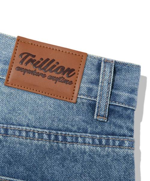 TRILLION(トリリオン)の「キャットブラシウォッシングフレアワイドデニムパンツ_ミドルブルー(デニムパンツ・レディース・その他・X-LARGE/MEDIUM/LARGE)」の8枚目の写真