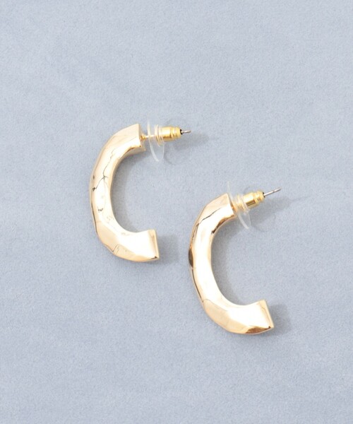 grace grace （グラスグラス）の「【grace grace/グラスグラス】ロックC型ピアス（ピアス（両耳用）・レディース・ゴールド・P）」の3枚目の写真