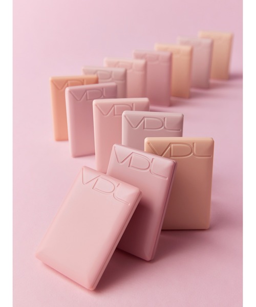 VDL（ブイディーエル）の「ＶＤＬ　チークステイン　ブラッシャー　ミニ（チーク・レディース・01 バウンシング　ピーチ/02 フェイバリット　ラベンダー/07 アプリコット　ヘイズ/08 モーブ　ヘイズ・FREE）」の12枚目の写真