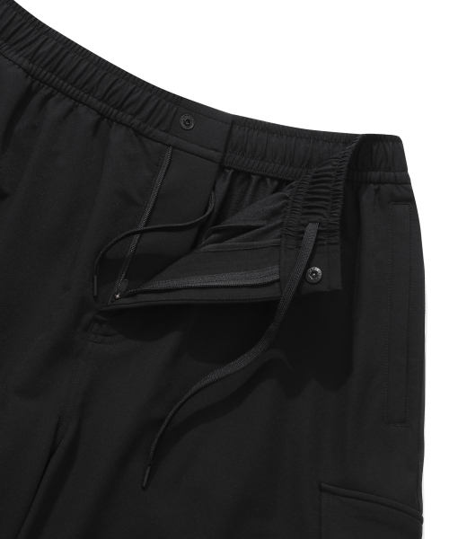 COVERNAT(カバーナット)の「パラシュートセミワイドフィットカーゴパンツブラック(その他パンツ・レディース・その他・LARGE/X-LARGE/XX-LARGE/X-SMALL/SMALL/MEDIUM)」の5枚目の写真