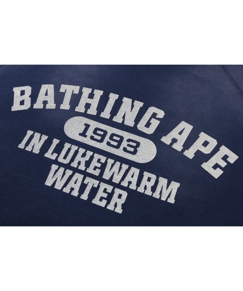 A BATHING APE（アベイシングエイプ）の「DESTROY WASHED EFFECT RELAXED FIT CREWNECK SWEATSHIRT（スウェット・メンズ・サックスブルー/ネイビー・LARGE/X-LARGE/XX-LARGE/MEDIUM）」の5枚目の写真